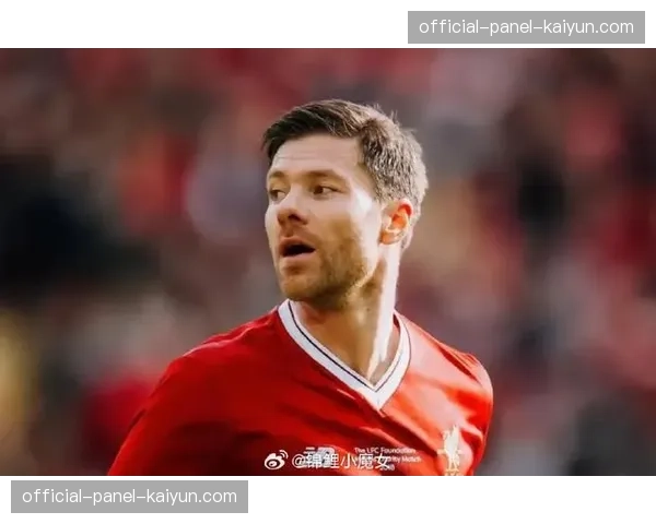 勒沃库森主帅阿隆索谈欧冠晋级:年轻球员成长是球队未来关键 勒沃库森主帅阿隆索谈欧冠晋级:年轻球员成长是球队未来关键